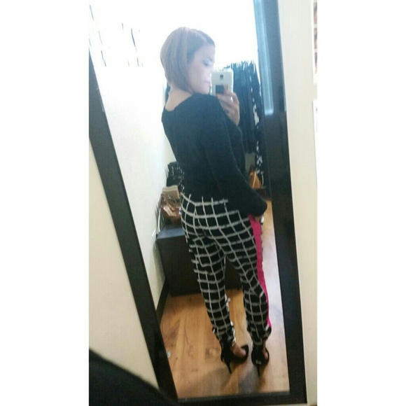 Pants - Picture 2 of 4