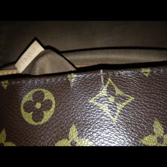 SOLD - Picture 4 of 4