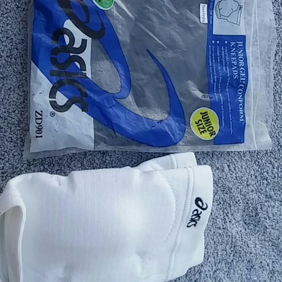 Juniors gel knee pads asics