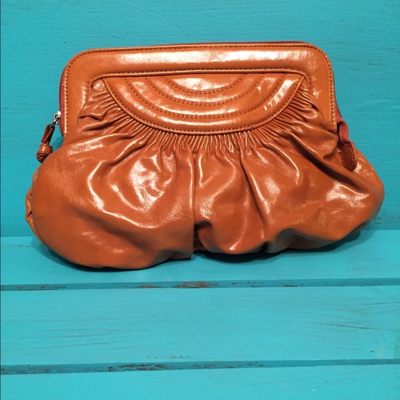 Chinese Laundry Clutch