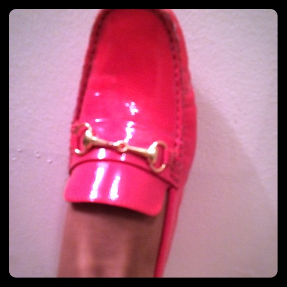 Cole Hann Coral Patent loafer Size 5