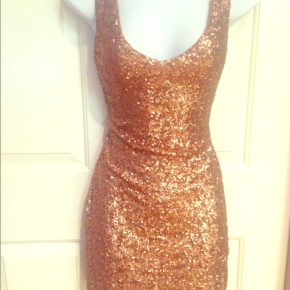 BEBE gold sequined stretchy cocktail dress