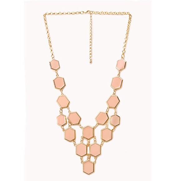 Statement necklace