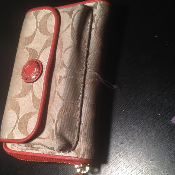 Coach Creme and Orange wrislet - Picture 2 of 4