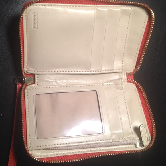 Coach Creme and Orange wrislet - Picture 3 of 4