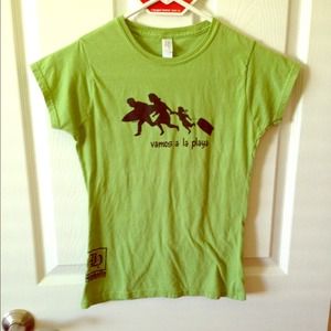 Brand New Green T Shirt "Vamos a la Playa"
