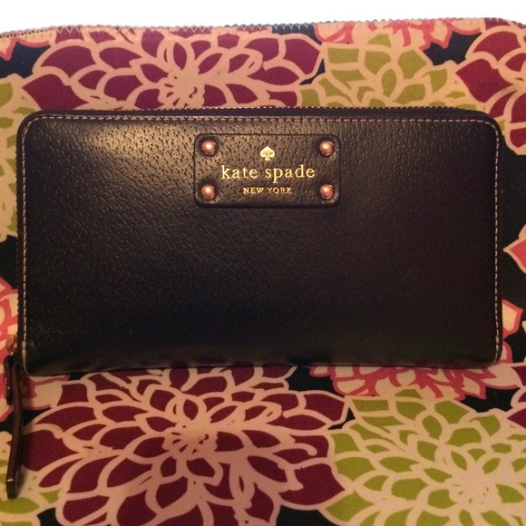 kate spade Clutches & Wallets - Kate Spade wallet