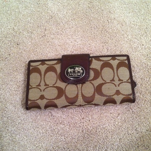 Coach wallet