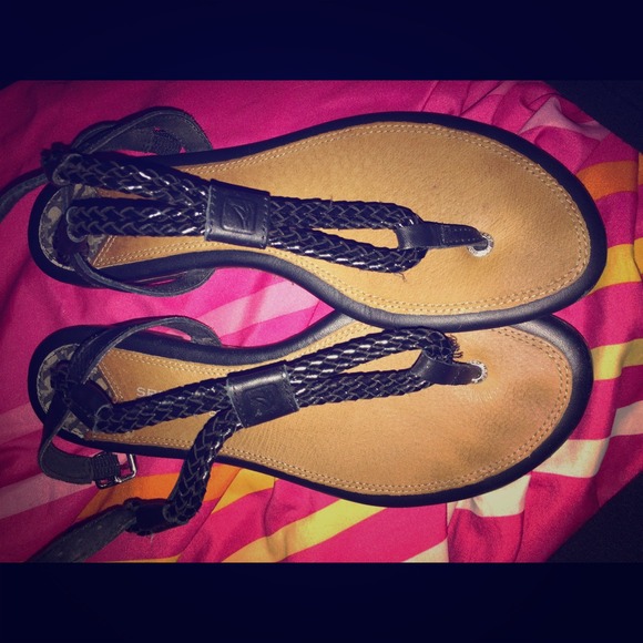 Never wear these and don't want them anymore!