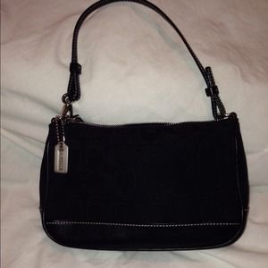 ☑️⛔️ SOLD Coach leather Tote Bag