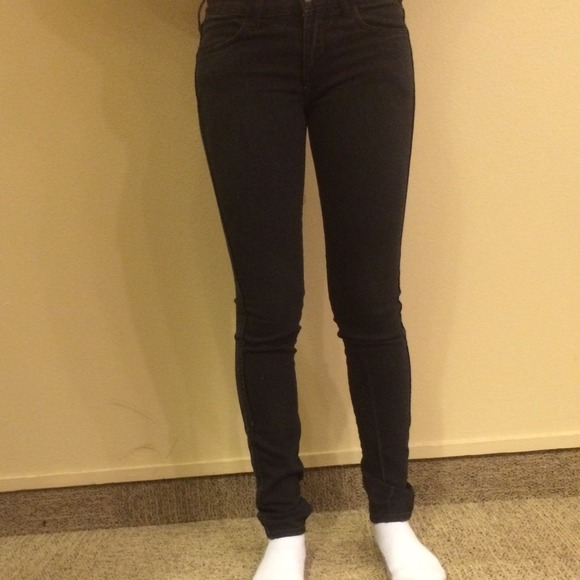 Black Skinny Jeans