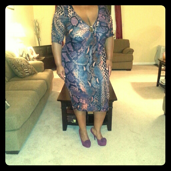 Figure fitting dress