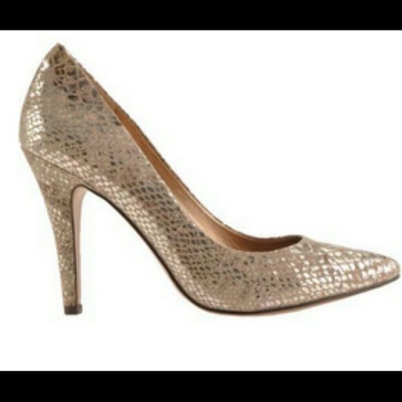 BCBG Generation heels 8.5