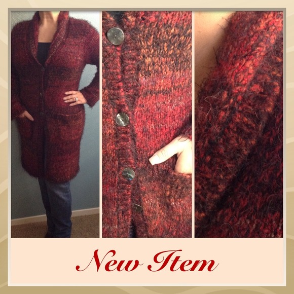 🎀HOST PICK- "Girly Essentials"🎀Chico's Sweater