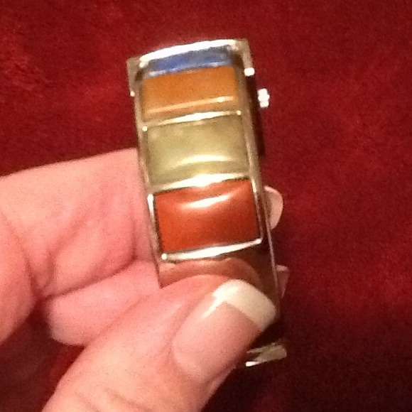 Watch - Picture 2 of 2