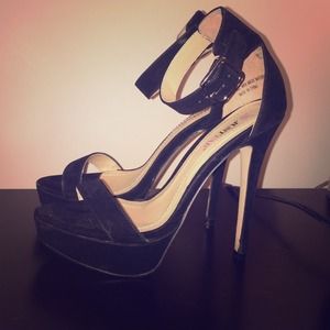 *RESERVED* Just Fab Black Heeled Sandals