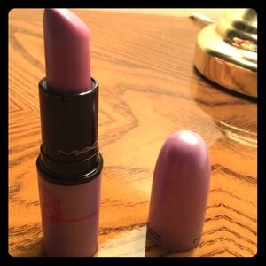 LE Authentic MAC Dodgy Girl Lipstick