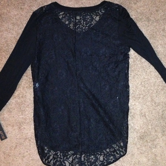 Lace Back Tunic - Picture 2 of 2