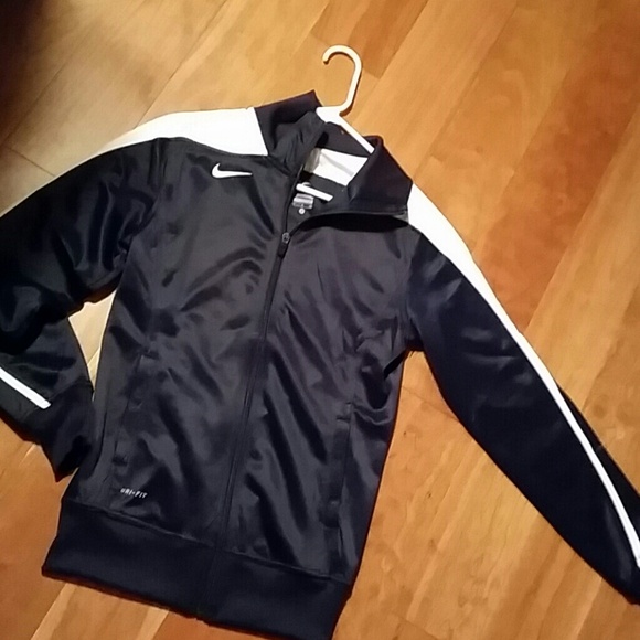 Womans Nike jacket