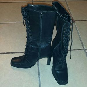 Leather high heel lace up Boots