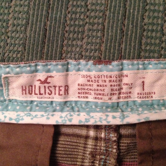 Shorts - Picture 2 of 3
