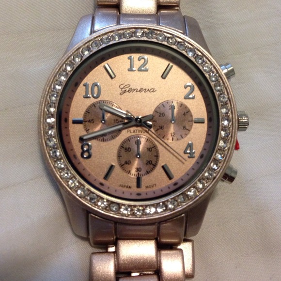 Sale‼️ Geneva Wrist Watch