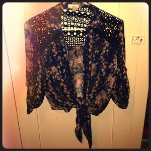 Floral sheer collared crop top