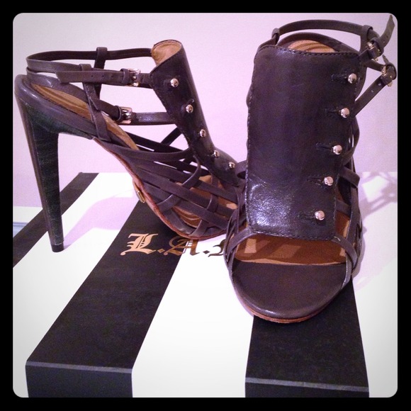 L.A.M.B. Rajas in charcoal grey