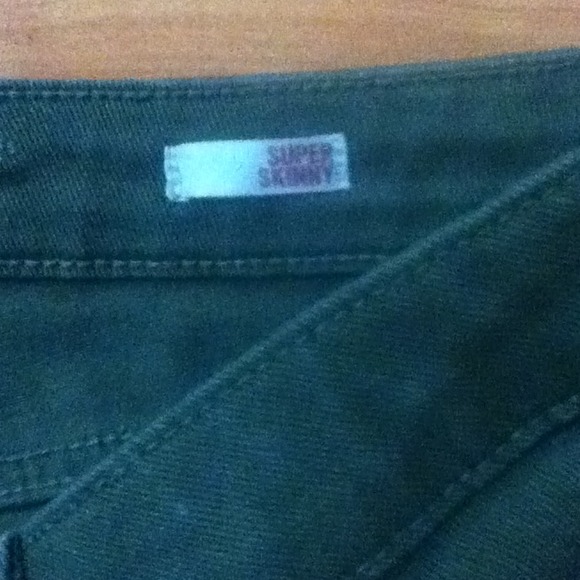 Skinny Jeans - Picture 3 of 3