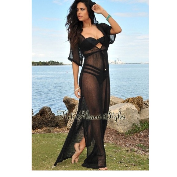 **SOLD**Maxi swimsuit cover-up - Picture 1 of 4
