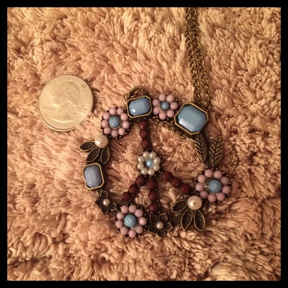 Hippie Bronze Floral Peace Sign Necklace - Picture 4 of 4