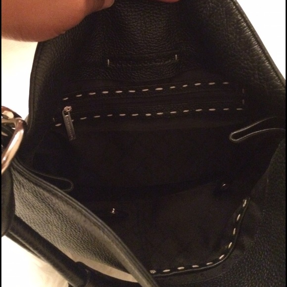 ⌛️👜💗BCBGMaxAzria Handbag💁💄 - Picture 4 of 4