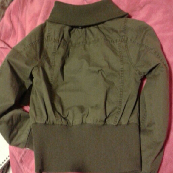 Jacket - Picture 3 of 3