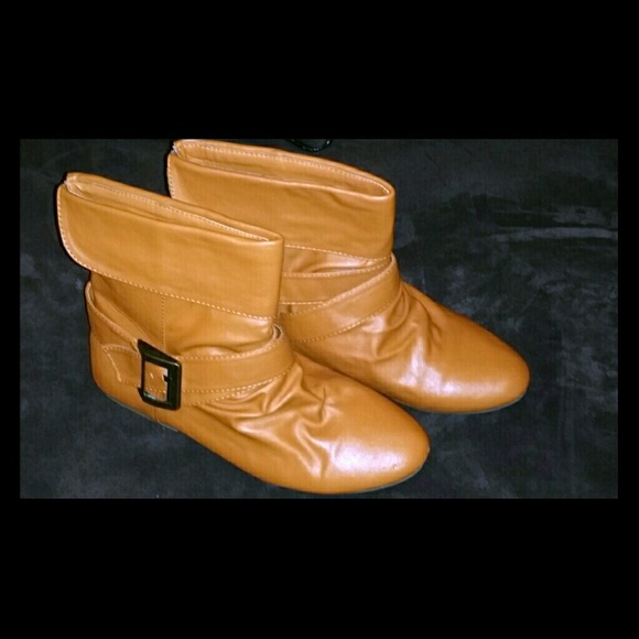 Brown boots