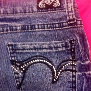 Love these stretchy jeans!