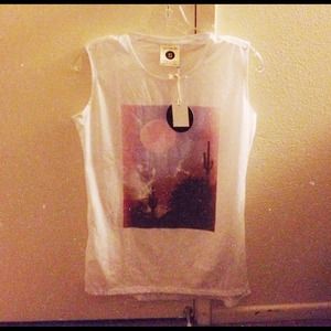 Cute desert tank top 🌵