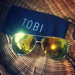 NWT Tobi Top Gun Sunglasses Orange Cali edition