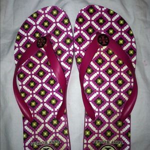 !!SOLD!! Tory Burch pink rubber flip flops