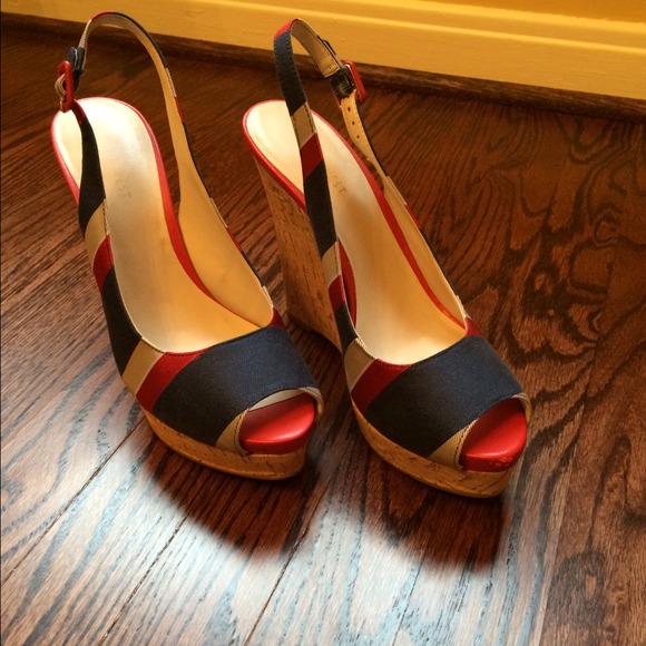 SOLD - Picture 3 of 4