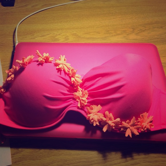 VS bathing suit top
