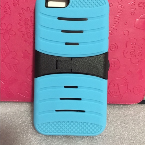 iPhone 6 hard stand case blue or sky blue - Picture 3 of 4