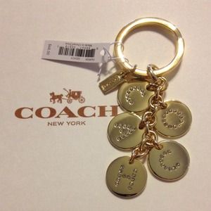 FANCY NWT COACH PAVE AND GOLD TONE KEY FOB