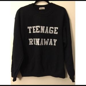 "teenage runaway" sweatshirt one direction