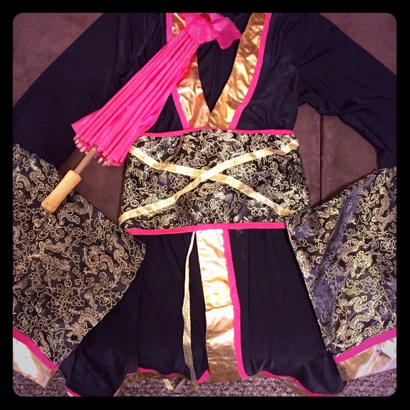 3 piece sexy geisha girl costume!