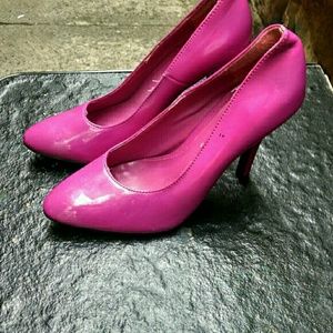 Women's shoes