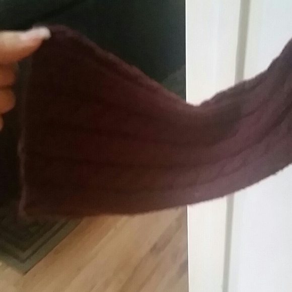 LAST CHANCE Maroon hoodie sweater with bell sleeve - Picture 3 of 4