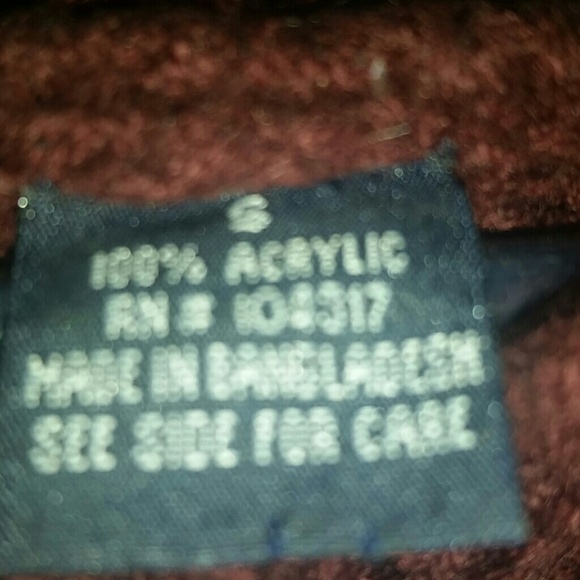 LAST CHANCE Maroon hoodie sweater with bell sleeve - Picture 4 of 4