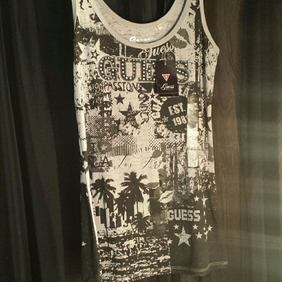 GUESS top.
