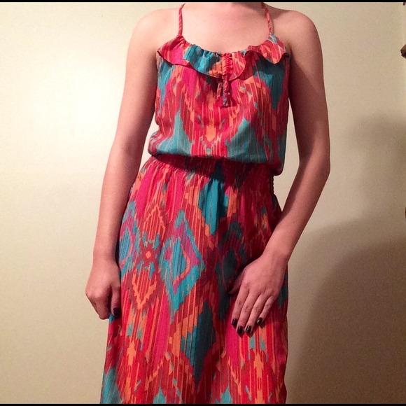 Romeo & Juliet Couture Maxi