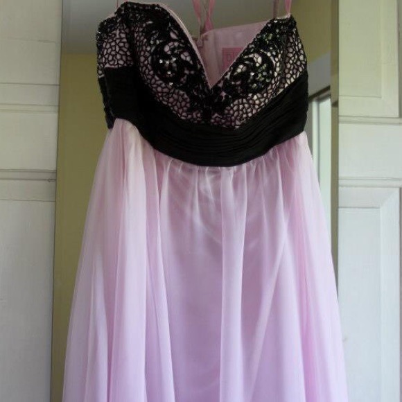 Pink blush prom dress sz 4